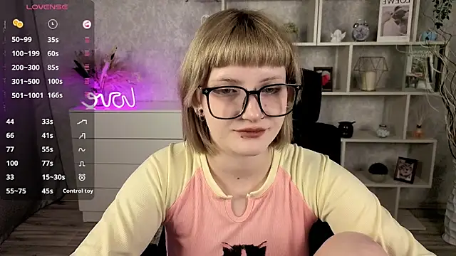 EchoBloom online show from October 2025 11:00:02 AM