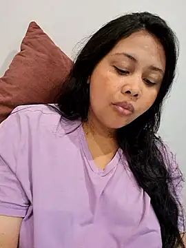 Alessandraa- online show from January 2026 05:00:02 AM