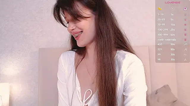 lustessence online show from September 2025 06:12:02 PM