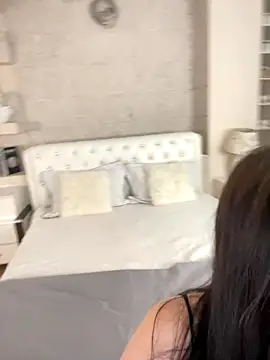 RubySkye online show from October 2025 10:43:02 PM