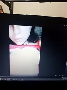 Zoro25  online show from December 2025 07:05:01 AM