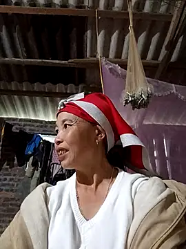 me-cute online show from October 2025 11:34:01 PM