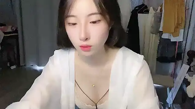 Snapshot of Freya7777 chatting on September 2025 04:01:02 AM Freya7777 online show from September 2025 04:01:02 AM