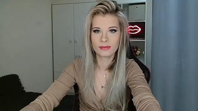 KristineGlow online show from October 2025 07:08:02 AM