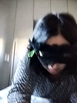 Snapshot of caldaevogliosa81 chatting on October 2025 09:40:02 AM caldaevogliosa81 online show from October 2025 09:40:02 AM