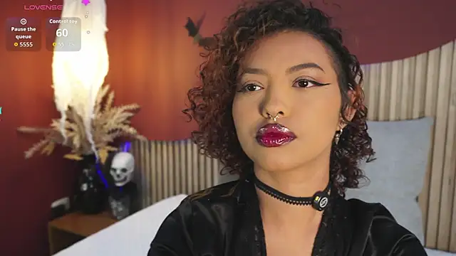 Snapshot of Nina_Kinky chatting on October 2025 02:03:02 PM Nina Kinky online show from October 2025 02:03:02 PM