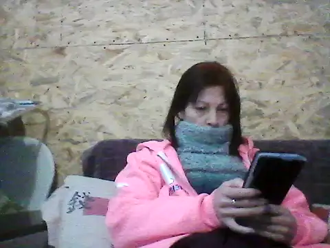 Snapshot of Milana38 chatting on February 2026 01:03:01 PM Milana38 online show from February 2026 01:03:01 PM