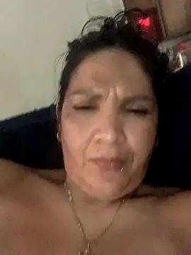 Snapshot of 1986fra chatting on September 2025 04:17:01 PM 1986fra online show from September 2025 04:17:01 PM