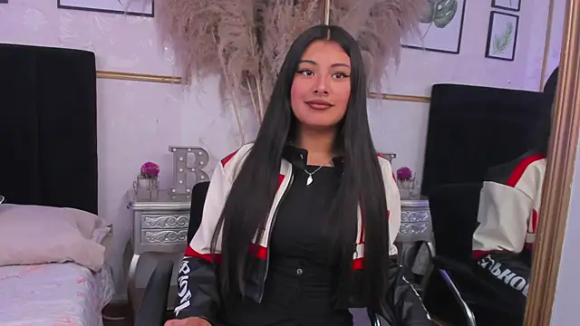 DaisySnugs1 online show from September 2025 12:52:01 PM