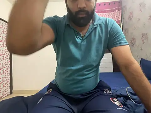 Snapshot of Hulk69000 chatting on November 2025 08:09:01 PM Hulk69000 online show from November 2025 08:09:01 PM