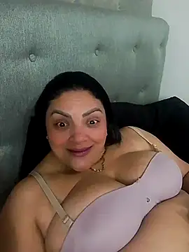 Snapshot of tiffany_Johnson1 chatting on December 2025 01:26:02 AM tiffany Johnson1 online show from December 2025 01:26:02 AM