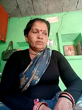 Snapshot of Manavi_x chatting on May 2026 08:42:01 AM Manavi x online show from May 2026 08:42:01 AM
