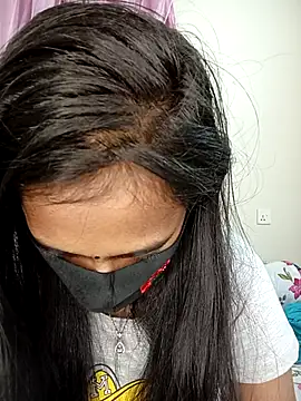 Softecho-03 online show from December 2025 06:58:02 PM