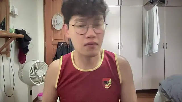 Passionatetwink2 online show from September 2025 09:11:02 AM