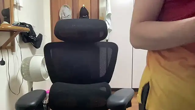 Passionatetwink2 online show from October 2025 09:56:02 AM