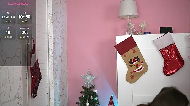 DeborahLowe online show from December 2025 10:01:01 AM