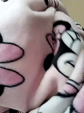 Snapshot of SexyGemBeautyX chatting on October 2025 12:27:01 PM SexyGemBeautyX online show from October 2025 12:27:01 PM