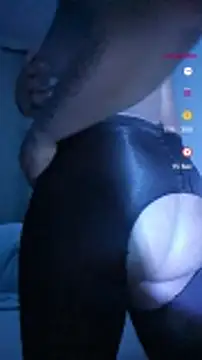 Snapshot of SexyGemBeautyX chatting on November 2025 09:42:02 PM SexyGemBeautyX online show from November 2025 09:42:02 PM