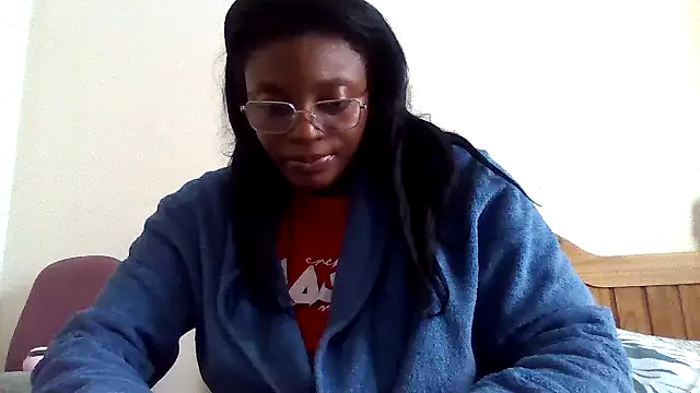 Snapshot of SexyGemBeautyX chatting on November 2025 02:19:01 PM SexyGemBeautyX online show from November 2025 02:19:01 PM