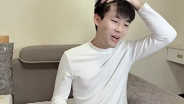 xiaoyang5200 online show from November 2025 02:53:02 PM