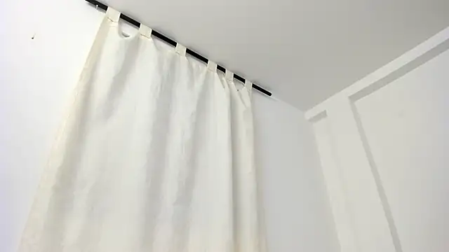 Ebony danik online show from November 2025 01:19:02 AM