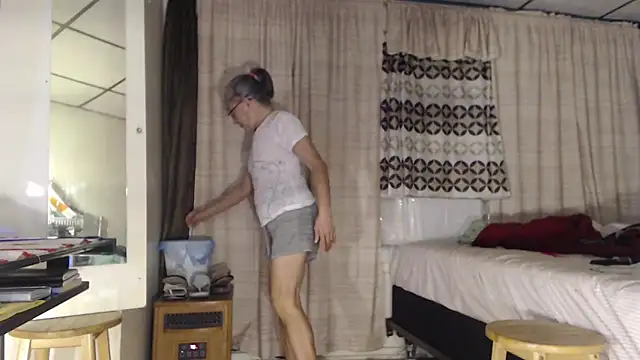 ANALTRAINING4U2 online show from October 2025 02:33:01 AM