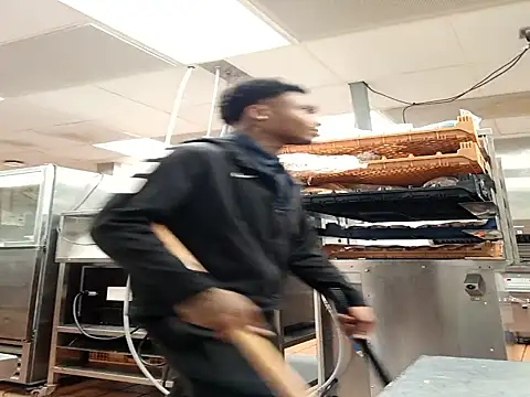 Dropdingo online show from October 2025 01:50:01 AM