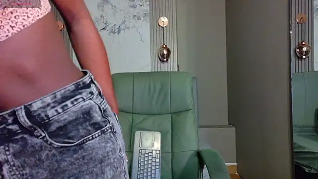 katia green1 online show from November 2025 11:30:01 AM