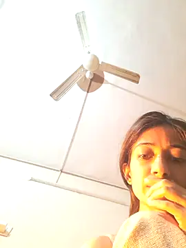 Evneet27 Saavu online show from November 2025 01:17:01 AM