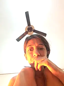 Evneet27 Saavu online show from February 2026 04:08:02 AM