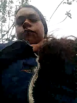 Snapshot of KAREN-25_ chatting on September 2025 12:50:02 PM KAREN-25  online show from September 2025 12:50:02 PM