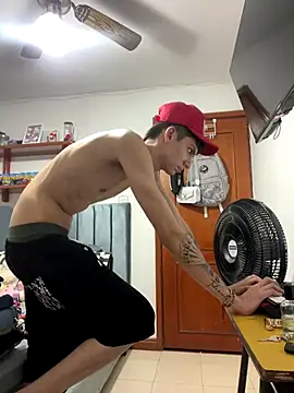 Snapshot of Luck__090 chatting on September 2025 04:36:02 AM Luck  090 online show from September 2025 04:36:02 AM