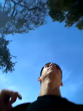 Snapshot of Luck__090 chatting on October 2025 10:51:01 PM Luck  090 online show from October 2025 10:51:01 PM