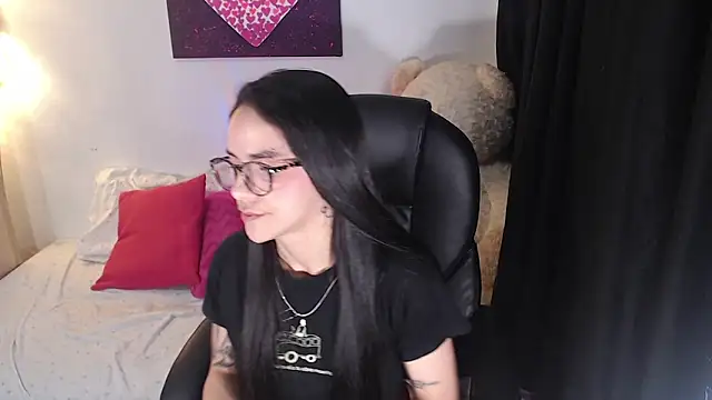 Ashley olivares online show from January 2026 03:50:01 PM