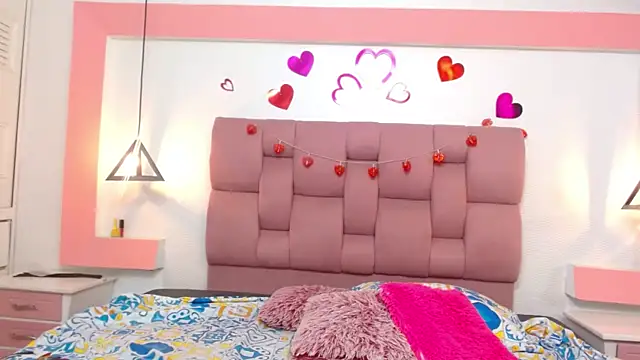 Lindacoopers online show from October 2025 12:15:01 PM