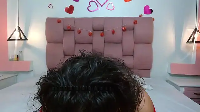 Lindacoopers online show from October 2025 12:36:02 PM