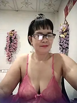 Snapshot of Ki_xxx chatting on November 2025 03:16:02 AM Ki xxx online show from November 2025 03:16:02 AM