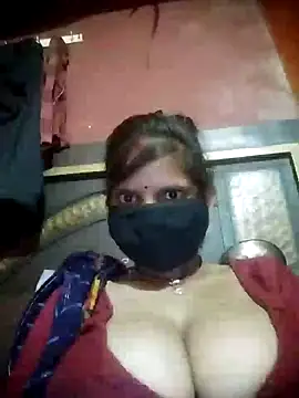 Snapshot of Sona_42i chatting on September 2025 05:36:01 PM Sona 42i online show from September 2025 05:36:01 PM