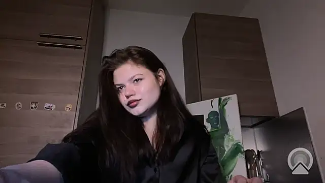 Snapshot of GoddessDarina chatting on September 2025 01:24:02 PM GoddessDarina online show from September 2025 01:24:02 PM