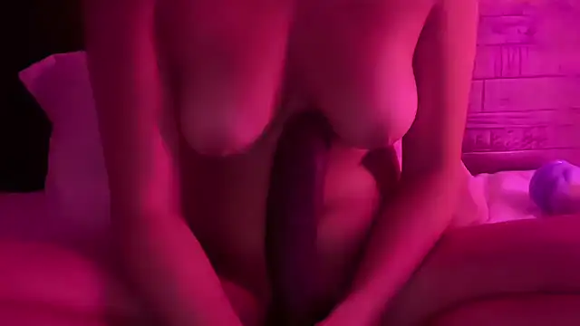 Snapshot of Tinalicious556 chatting on December 2025 07:28:01 AM Tinalicious556 online show from December 2025 07:28:01 AM