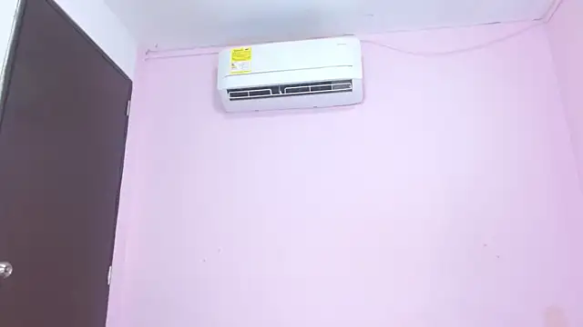 kiity horny  online show from October 2025 12:36:01 PM