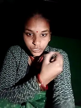 Idhika Jha online show from November 2025 01:12:02 PM