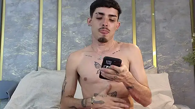 NikoStone  online show from December 2025 04:30:02 AM