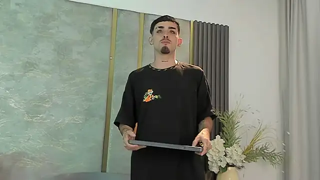 NikoStone  online show from January 2026 04:39:02 AM