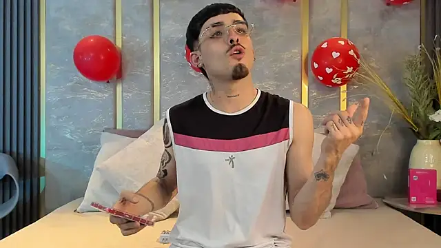 NikoStone  online show from February 2026 04:42:02 AM