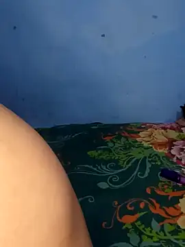 Jennifer Squirt online show from October 2025 06:22:02 AM