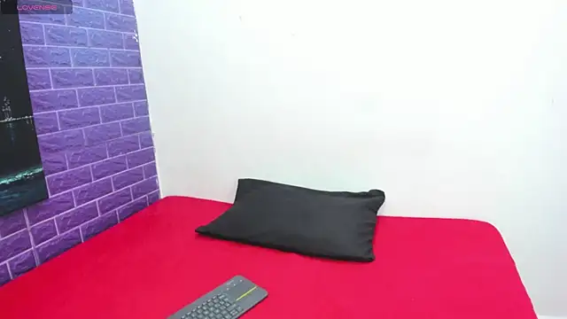 Cora 222 online show from September 2025 11:22:02 AM