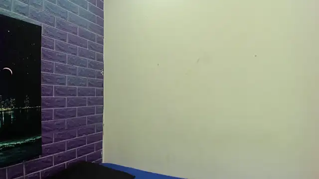 Cora 222 online show from September 2025 11:13:02 AM