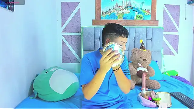 christopher Hot online show from February 2026 05:23:02 PM