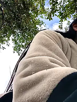 missashlyrosette online show from November 2025 04:19:02 PM